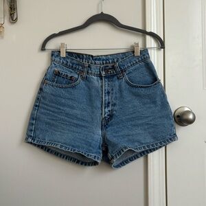Vintage Jordache Darkwash 100% Cotton Denim Shorts